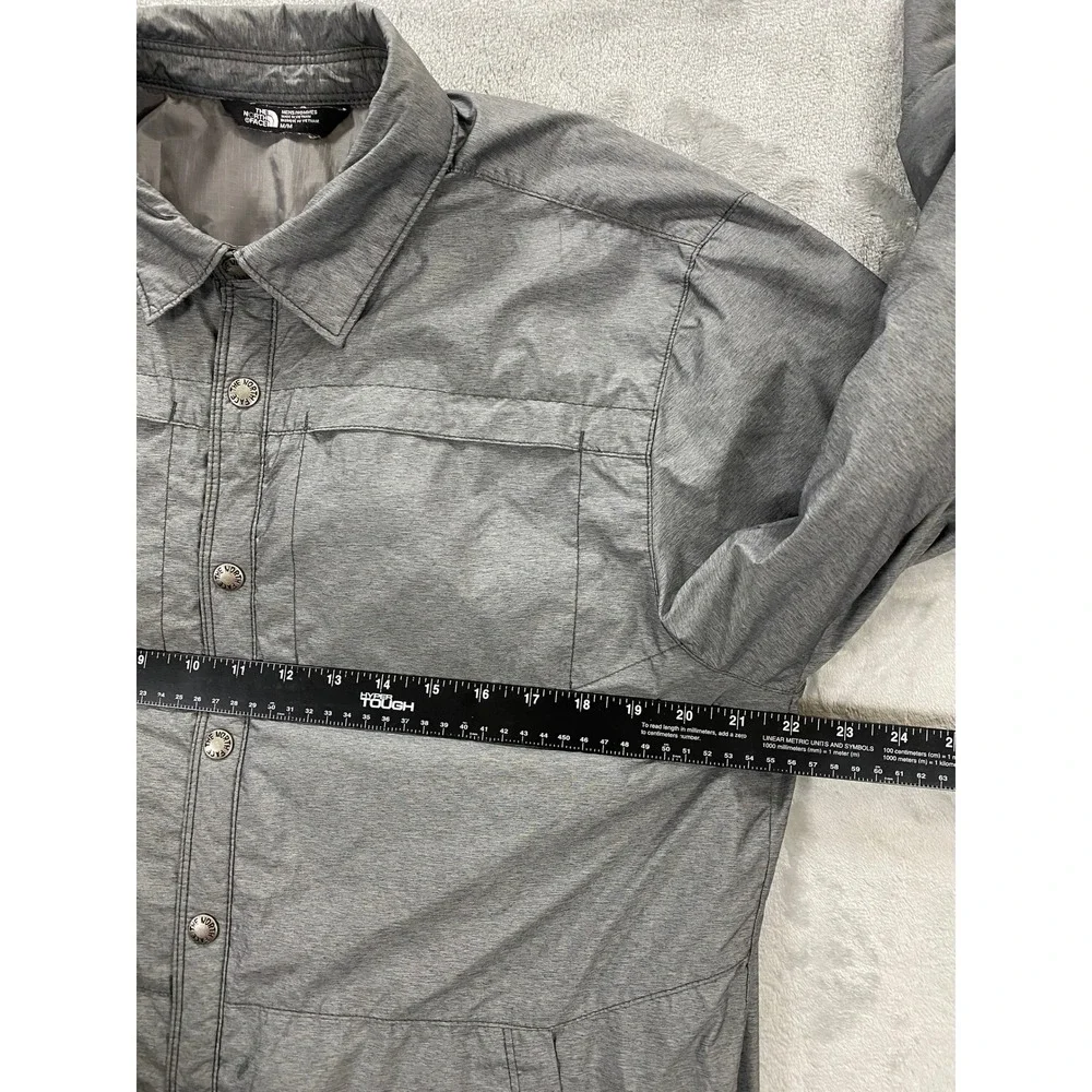 The North Face Lefferts Quilted Insulated Shacket Mens Medium Gray Hiking Gear